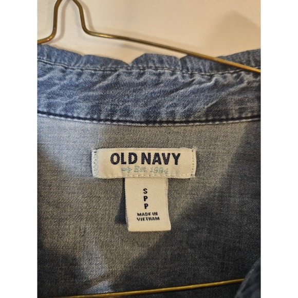 Lot Of 2 Old Navy Lightweight Denim Blue Long Sleeve Button Shirt Women's Small - Picture 5 of 16
